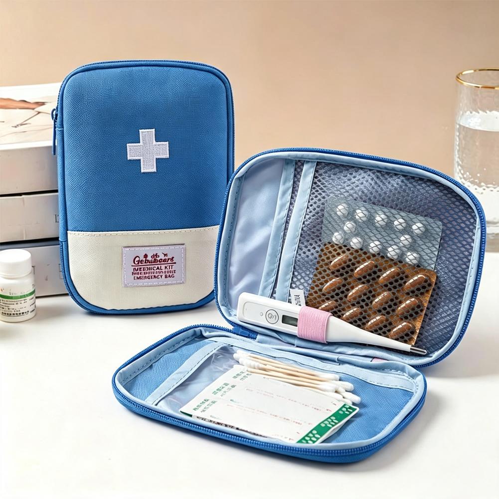First Aid Kit Camping - حقيبة إسعافات أولية محمولة ذات سعة