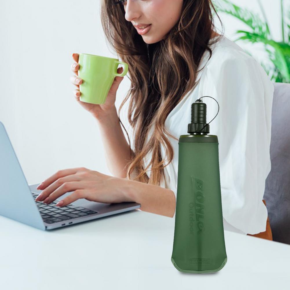 زجاجات مياه قابلة للطي من البو - مراجعة Collapsible Water Bottle وسعره