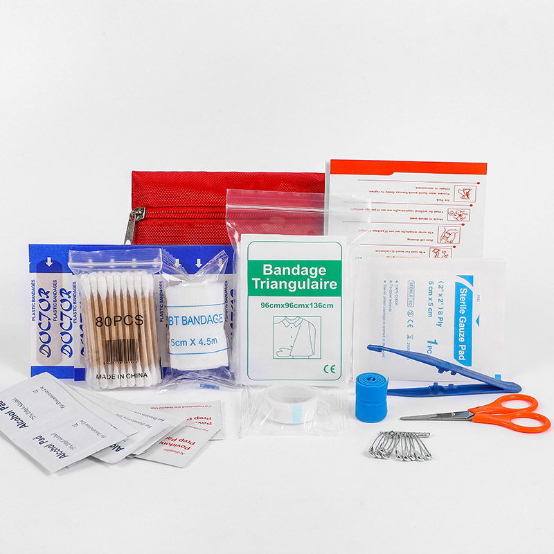 مجموعة إسعافات أولية مكونة من  - مراجعة First Aid Kit Camping وسعره