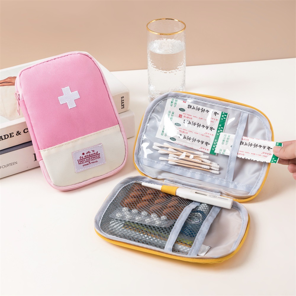 مجموعة من 3 حقائب طبية محمولة  - مراجعة First Aid Kit Camping وسعره